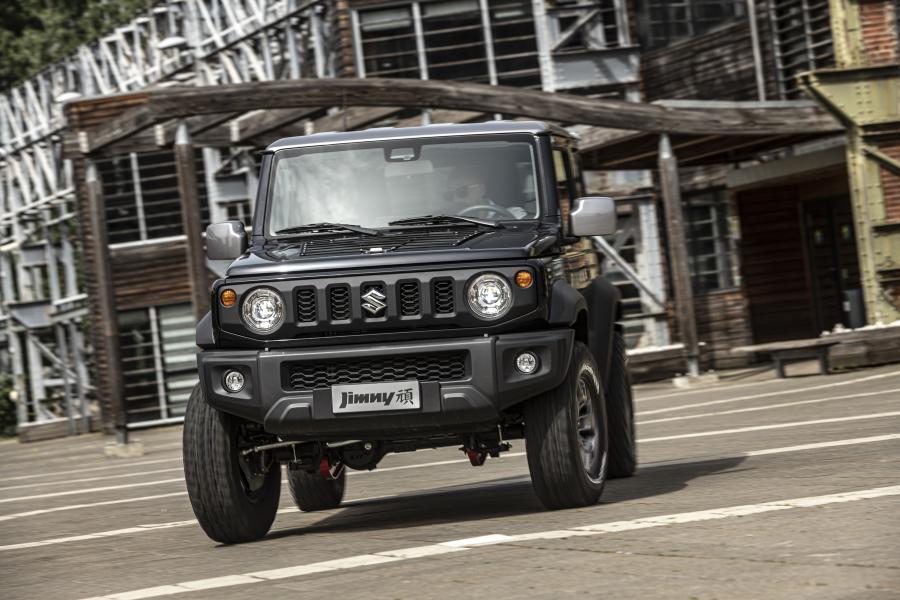  Suzuki Jimny Gan 2019 года  (IT) (фото 24 из 42)